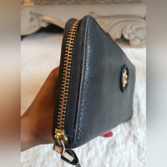 Tory Burch Black Leather Wallet - Picture 11 of 16